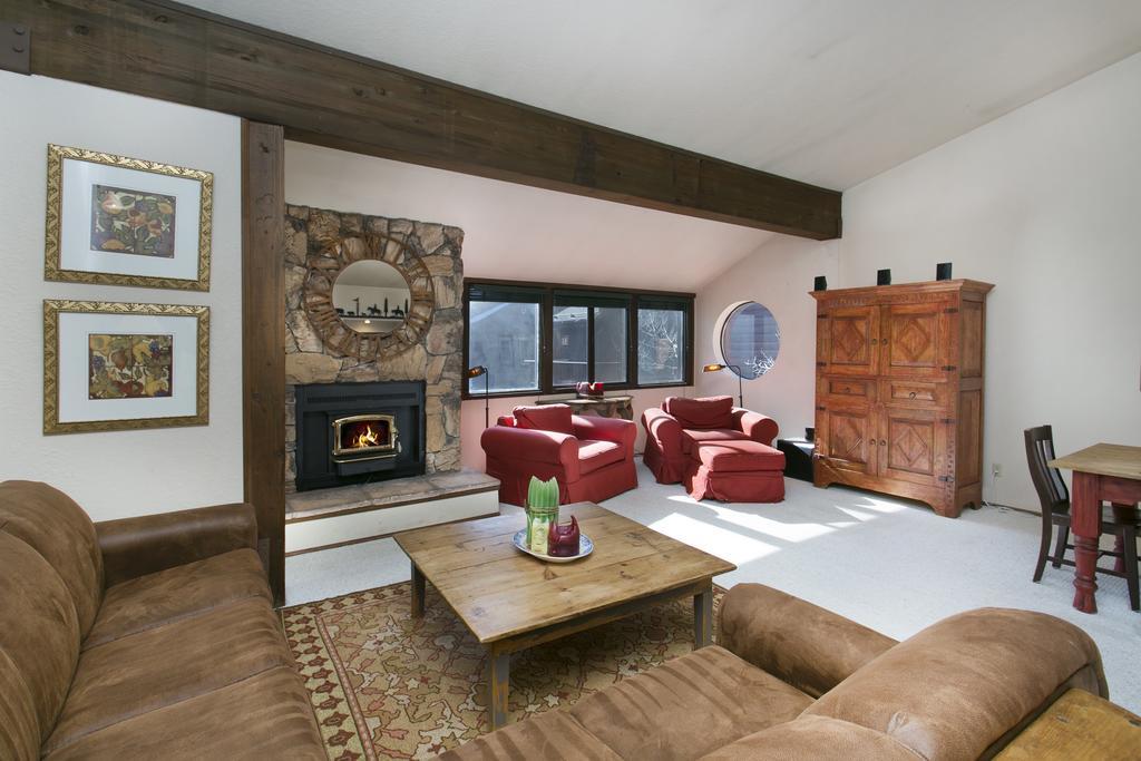 Mammoth Village By 101 Great Escapes