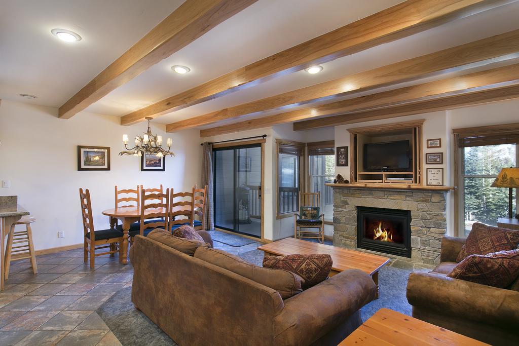 Apartment Mammoth Village By 101 Great Escapes Mammoth Lakes