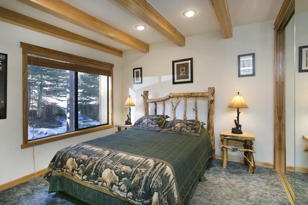 Mammoth Village By 101 Great Escapes Mammoth Lakes
